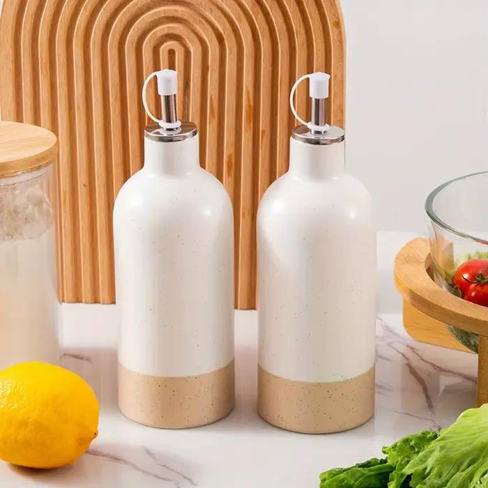 Bouteille distributrice d'huile d'olive en céramique avec goutte-à-goutte