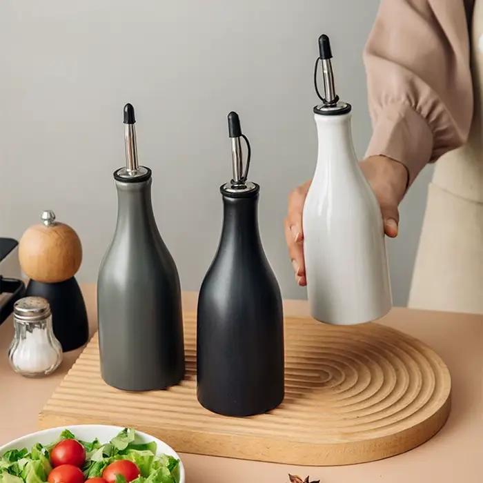 Bouteille distributrice d'huile d'olive en céramique anti-oxydation
