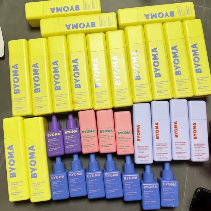 Crème gel hydratante légère pour peaux sèches, aide à maintenir une sensation de douceur et de confort sans gras, soin de la peau