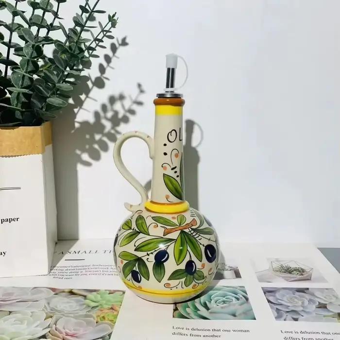 Bouteille d'huile d'olive en céramique