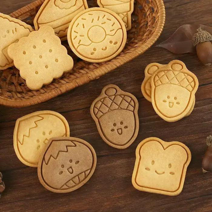 8 emporte-pièces mignons pour biscuits, en forme de beignets, de pain, de crème glacée, moules à biscuits de dessin animé