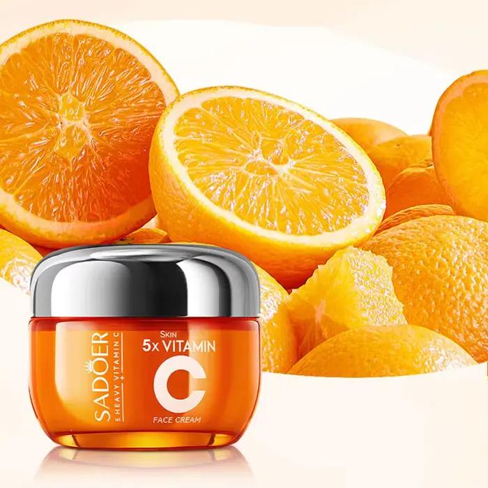 Sérum revitalisant pour la peau à la vitamine C