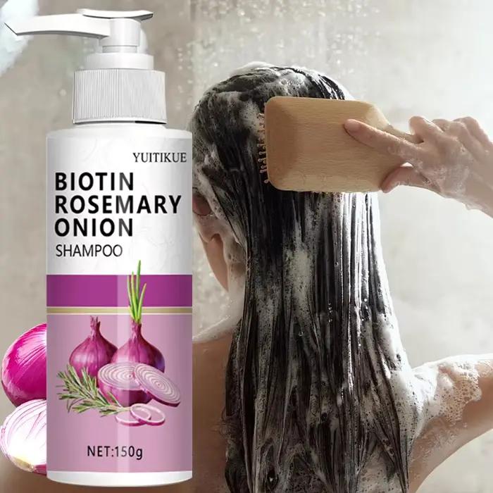 Shampoing à l'oignon au romarin et à la biotine, renforce les racines des cheveux, hydrate et épaissit les soins capillaires
