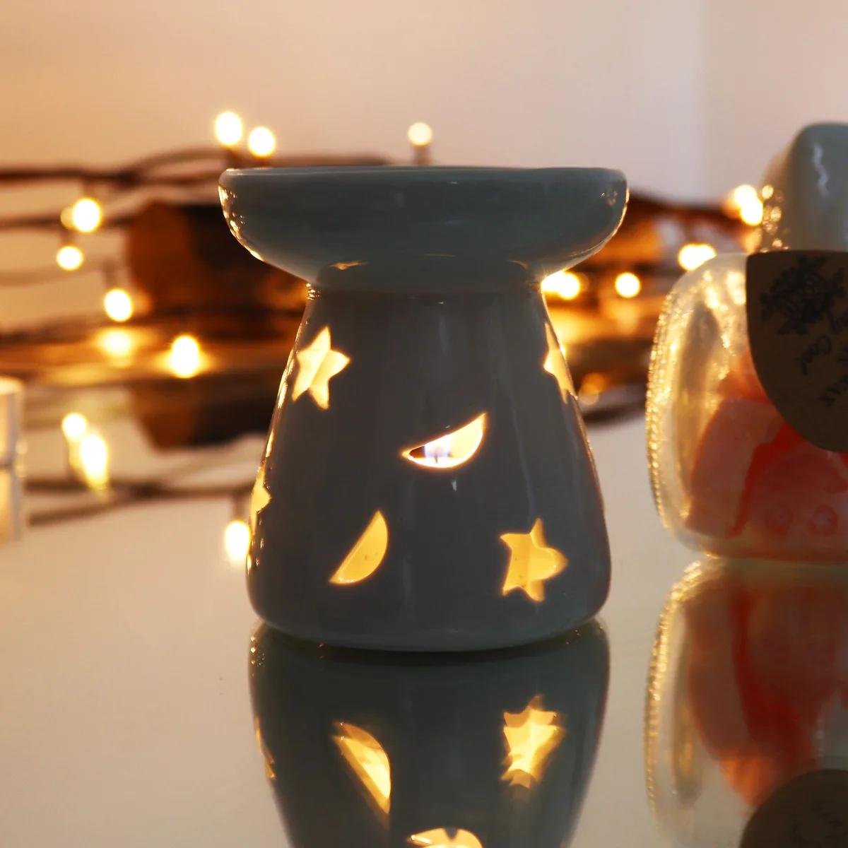 1x Sm Classic White Oil Burner - Moon & Star