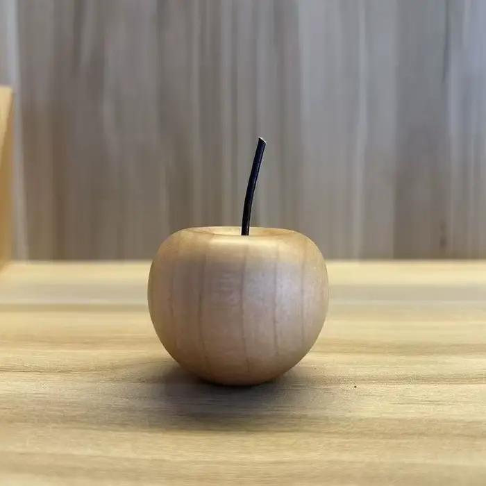 Diffuseur d'huile essentielle en bois élégant (1 pièce) - Style pomme/poire, sans chaleur, pour voit