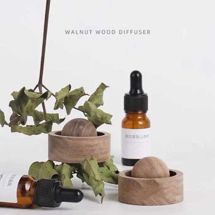 Diffuseur en bois pour la purification de l'air de la voiture