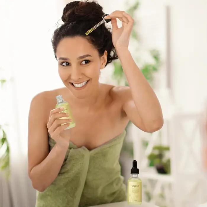 Huile de croissance capillaire végane naturelle pour cheveux secs et abîmés