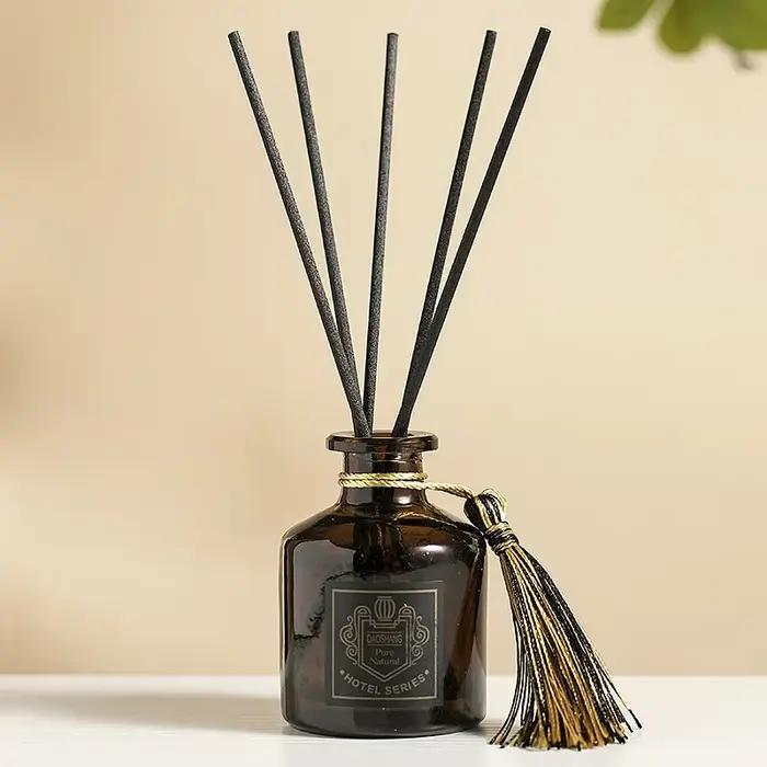 Ensemble diffuseur de parfum à bâtonnets en rotin
