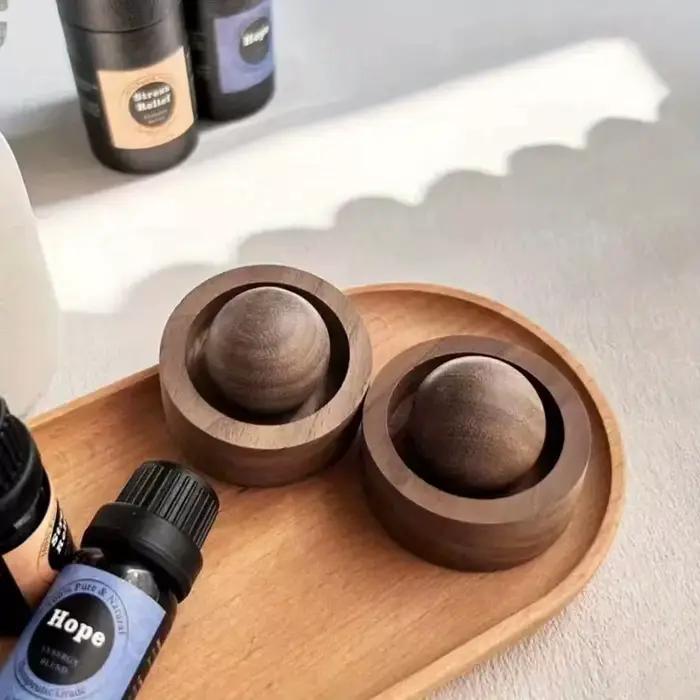 Ensemble de diffuseur d'aromathérapie en bois naturel avec bouteilles d'huile essentielle – Améliorez votre espace avec des parfums apaisants